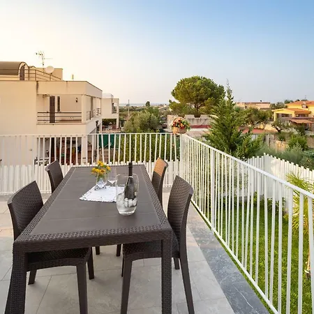 Villa Arricampati & Bringo Car *