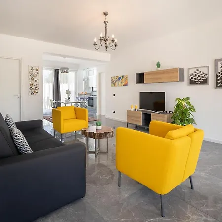 Arricampati & Bringo Car Carini