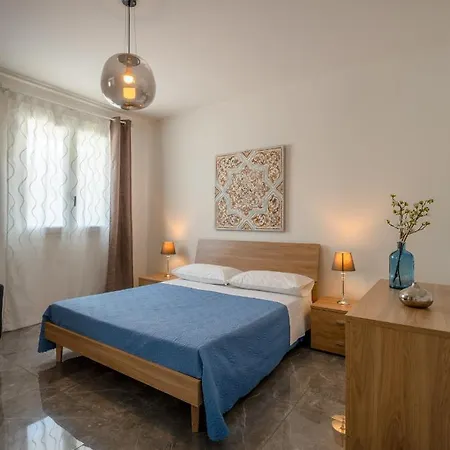 Villa Arricampati & Bringo Car Carini